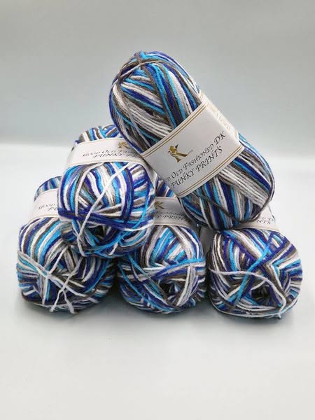 5 BALLS OF KNITCO GOOD OLD FASHION DK 100 GRAM BALLS (44)