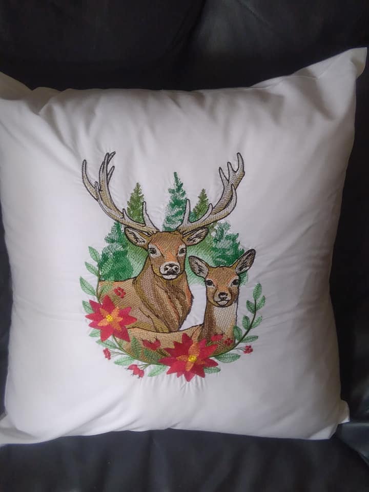 1 X HANDMADE CUSHION WITH CUSHION INSERT - STAG AND DEER