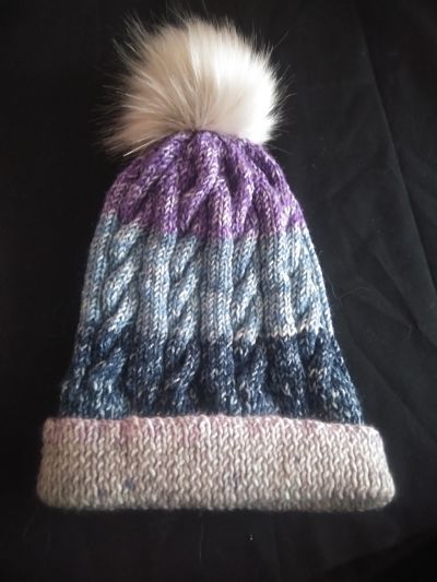 LOVELY LADIES HAND KNITTED HAT WITH POMPOM