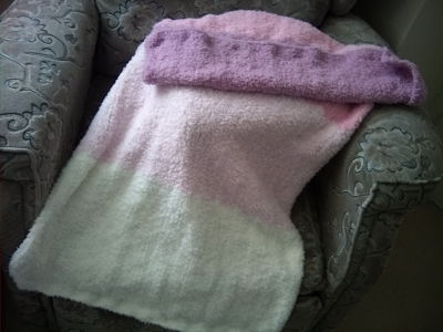 LOVELY HAND KNITTED PINK MIX BABIES BLANKET