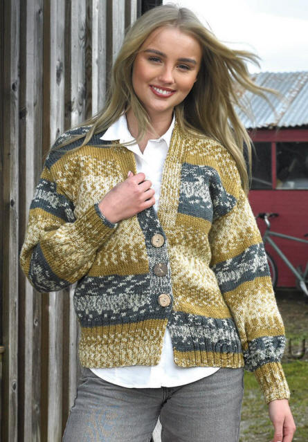 JAMES BRETT SCANDI ARAN LADIES CARDIGAN KNITTING PATTERN JB915