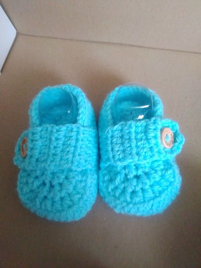 LOVELY BABY BOYS TURQUOISE SHOES 0-3 MONTHS