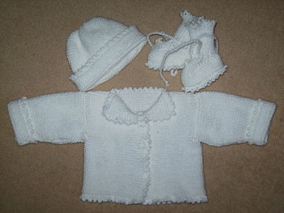 LOVELY WHITE CARDIGAN SET AGE 0-3 MONTHS